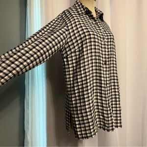 20 south linen women’s Black & White Plaid button down Long Sleeve shirt relaxed